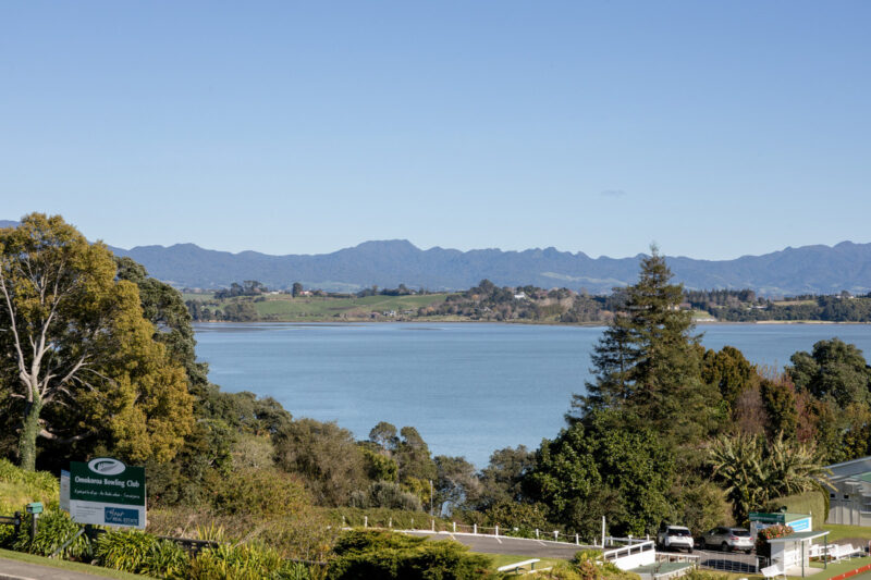 Timeless Lockwood with Stunning Views