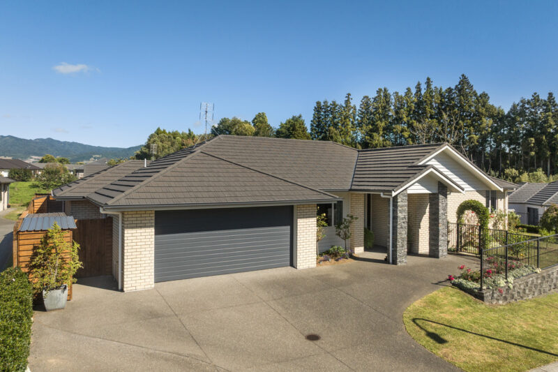 Effortless Modern Living in Katikati