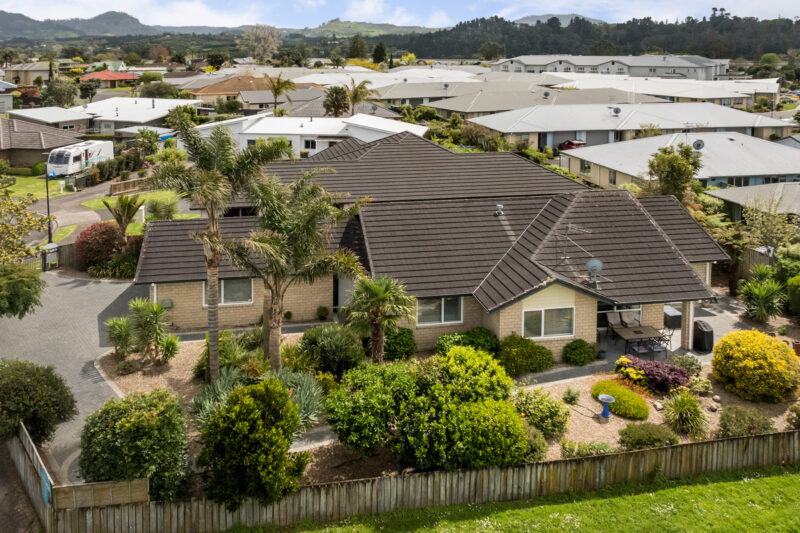 Relax, Unwind & Enjoy The Views