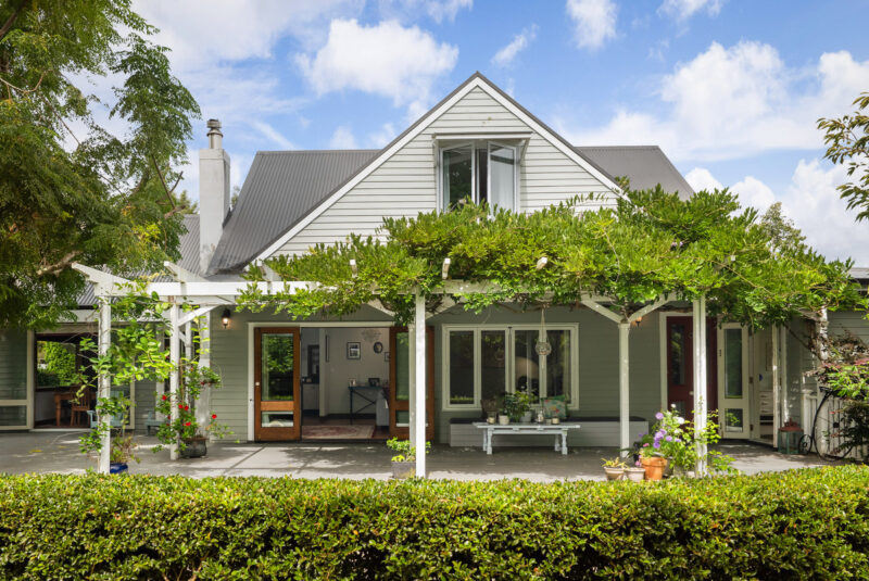 Garden Sanctuary with Modern Comforts